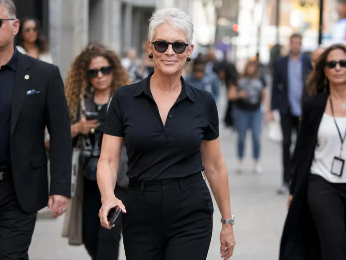 jamie lee curtis height