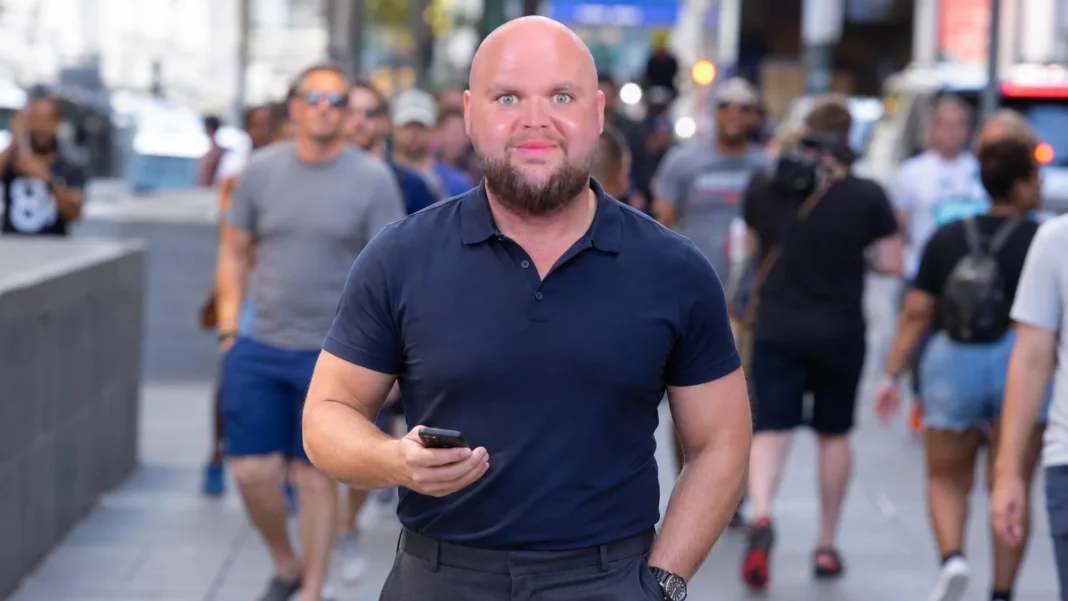 JD Vance Meme: Why the Internet Can’t Stop Editing His Face