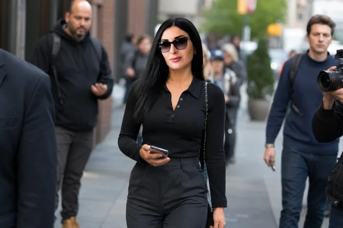 laura loomer